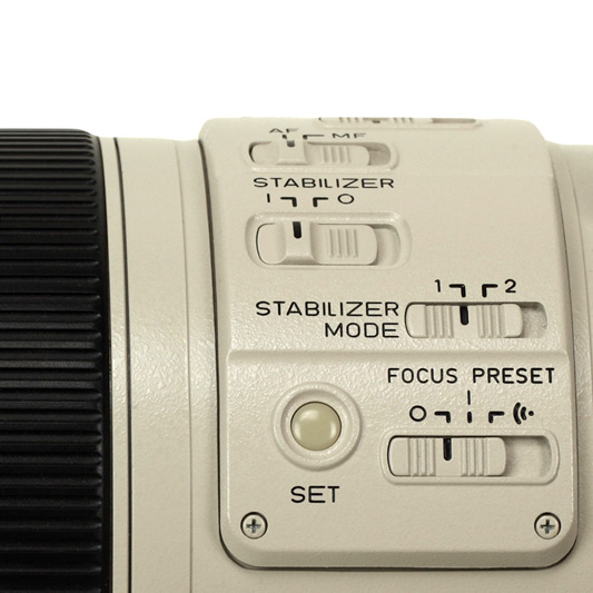 Canon EF 300mm F2.8L IS USM Preset Switch