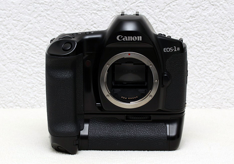 Canon EOS 1N Body Front View