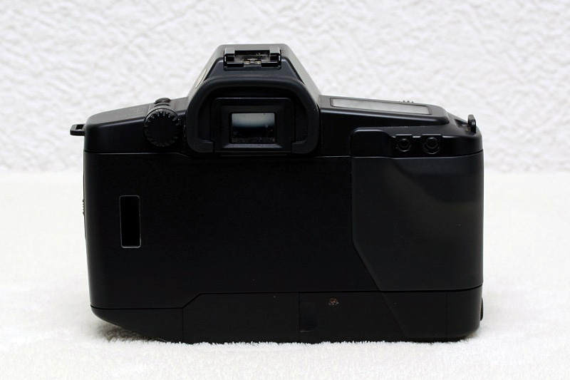 Canon EOS 620 Body Back View