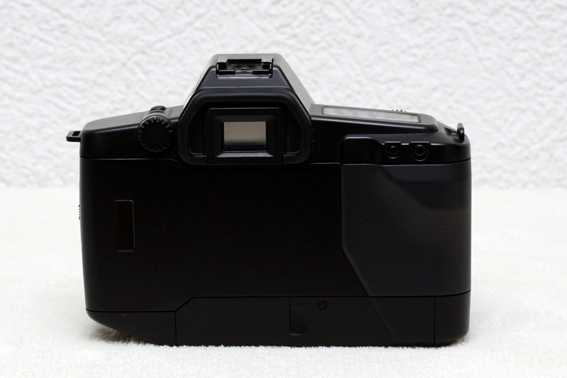 Canon EOS RT Body Back View