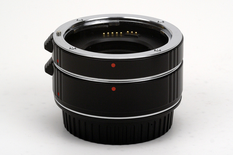 Kenko Teleplus Extension Tube DG 12mm & 20mm for Canon EF showing 8 electronic contacts
