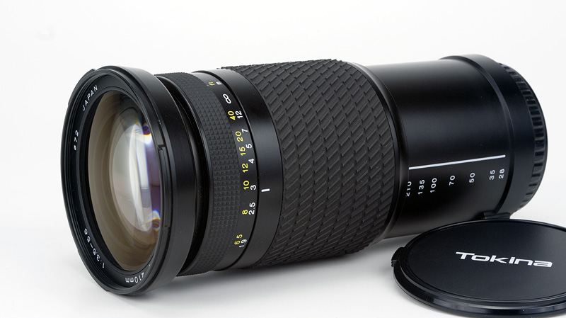 More pictures of the Tokina 28-210mm F3.5-5.6 EMZ 282 AF